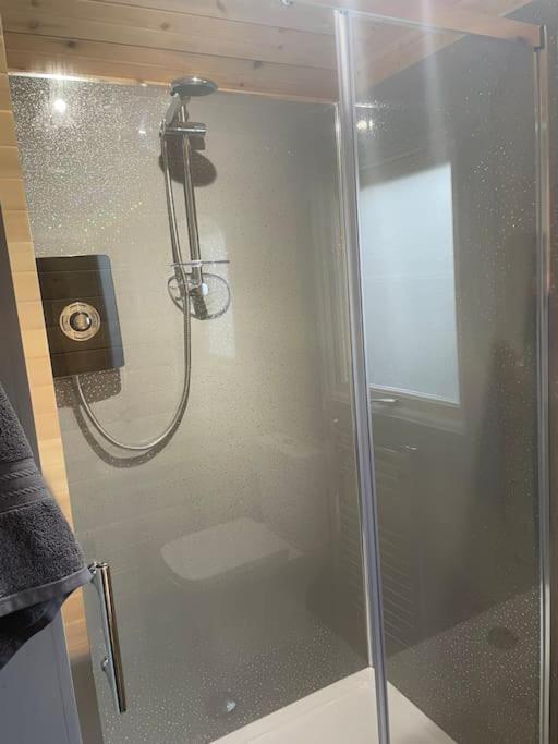 Bonny Wee Snug - Pod In Spean Bridge Apartman Kültér fotó
