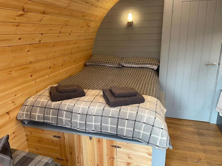 Bonny Wee Snug - Pod In Spean Bridge Apartman Kültér fotó