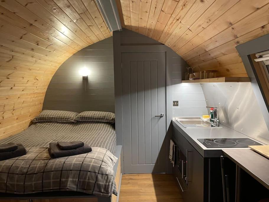 Bonny Wee Snug - Pod In Spean Bridge Apartman Kültér fotó
