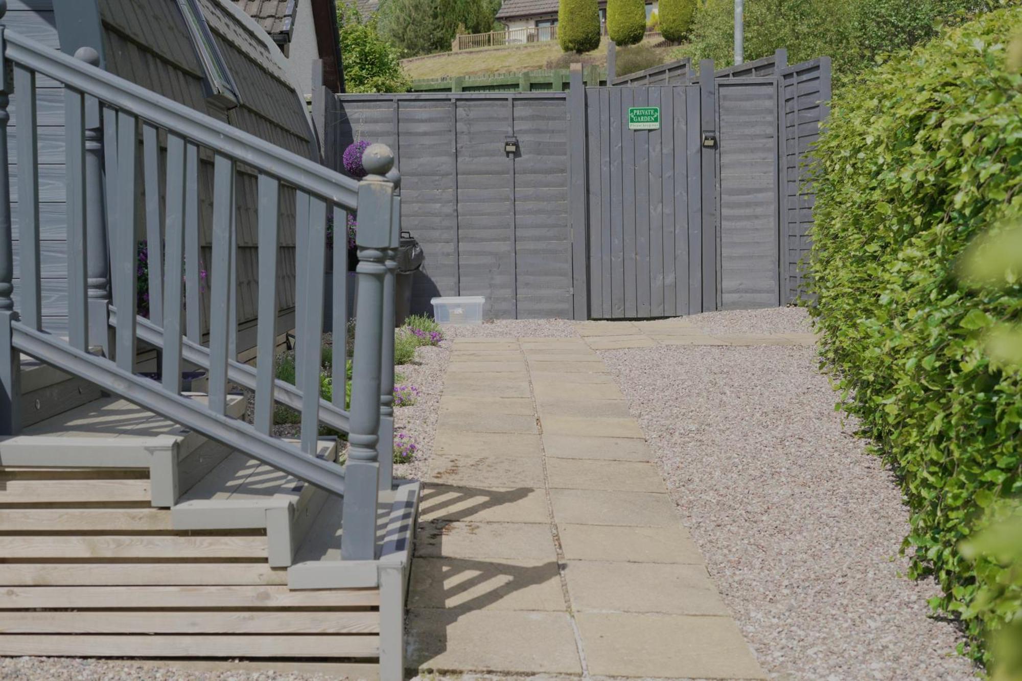 Bonny Wee Snug - Pod In Spean Bridge Apartman Kültér fotó