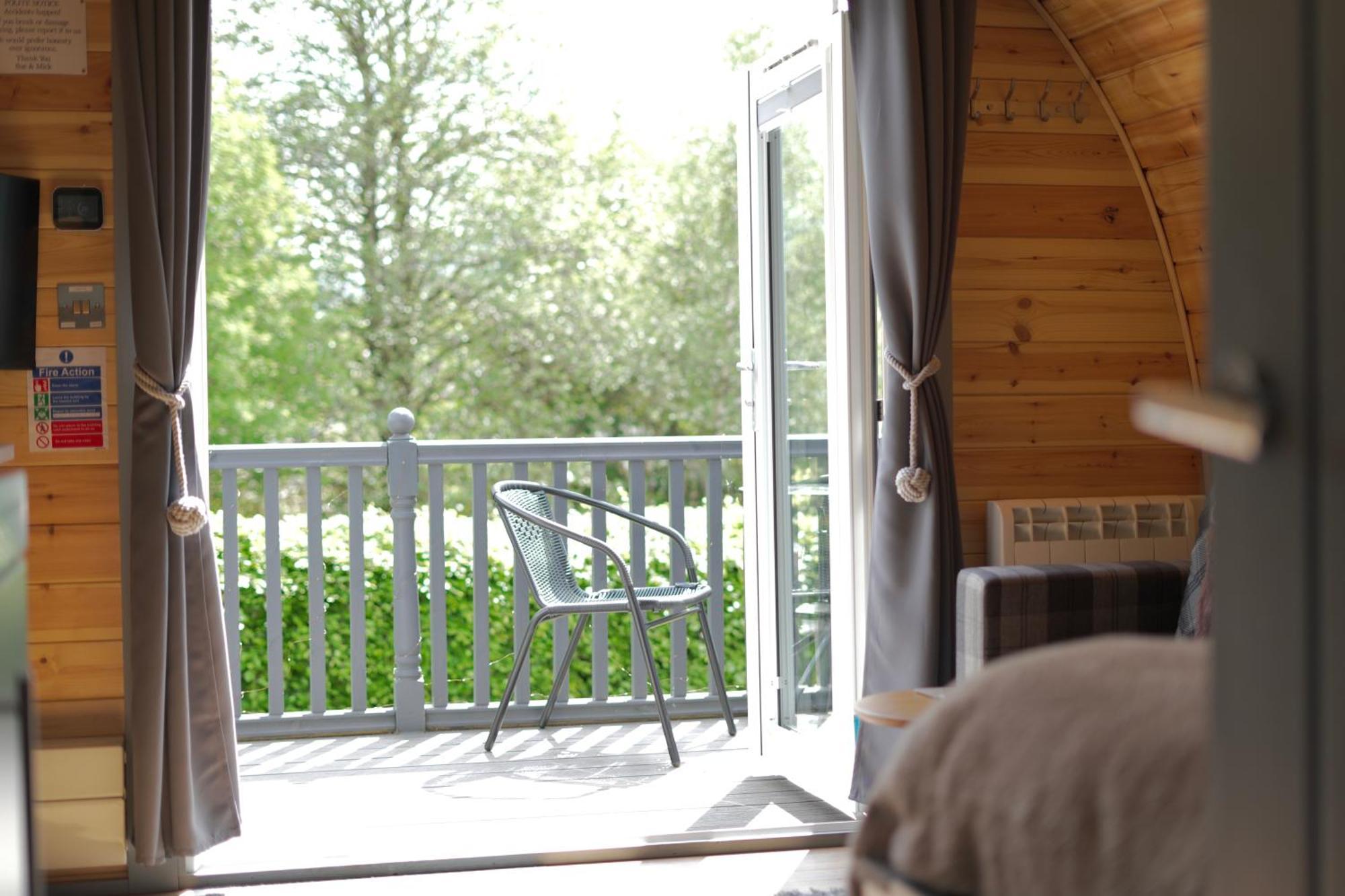 Bonny Wee Snug - Pod In Spean Bridge Apartman Kültér fotó