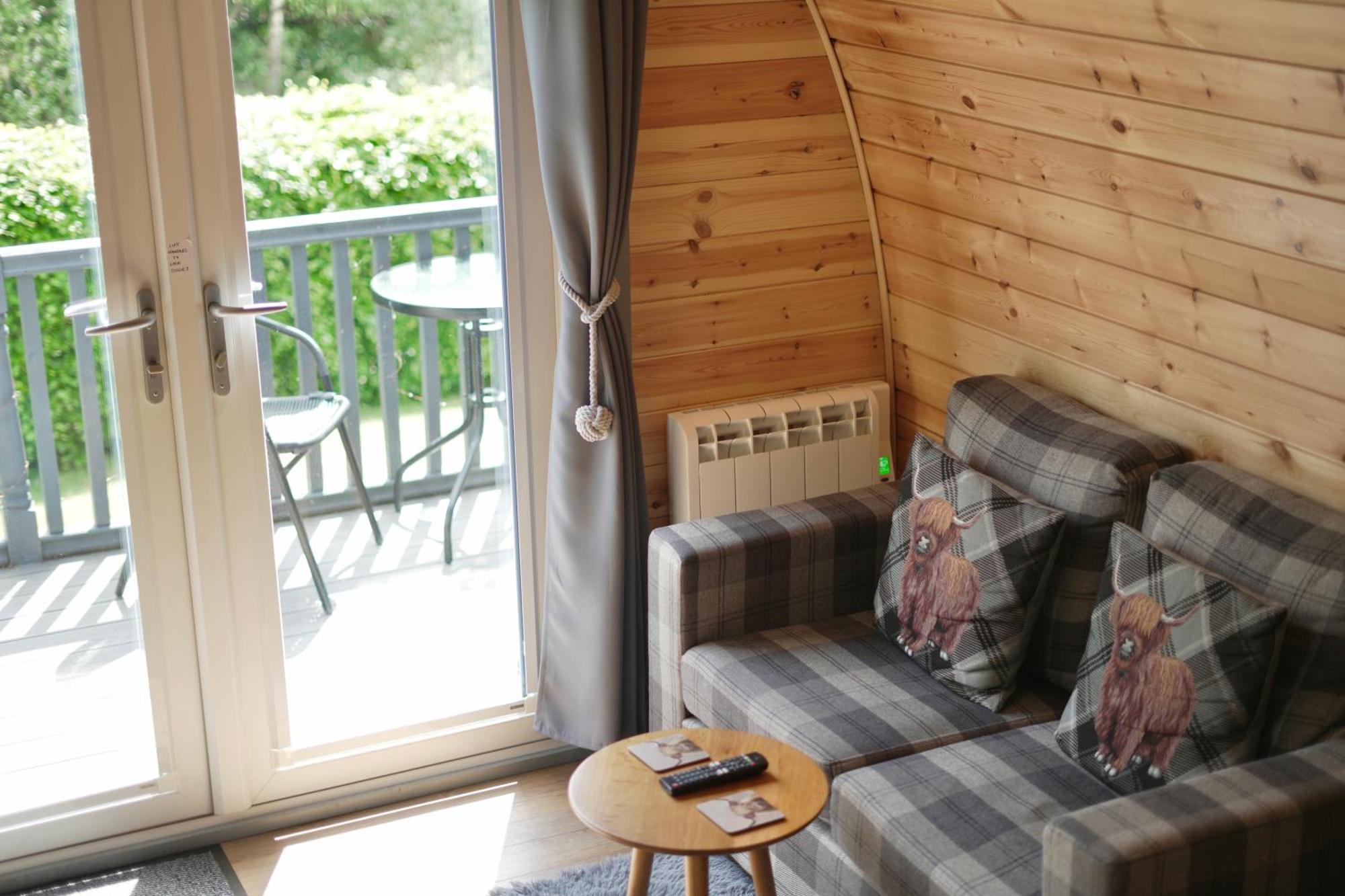 Bonny Wee Snug - Pod In Spean Bridge Apartman Kültér fotó